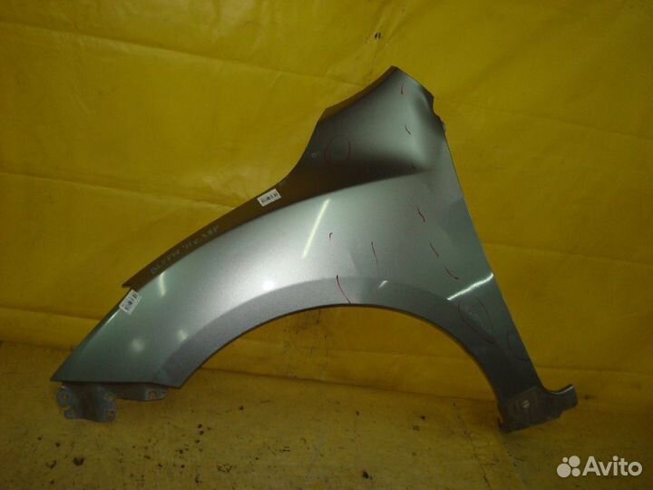 Крыло переднее Mazda Axela blffw (Левое)