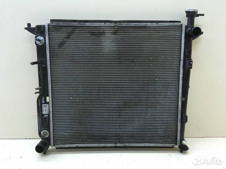 Б/У Б/У Радиатор охлаждения двигателя 25310S1190
