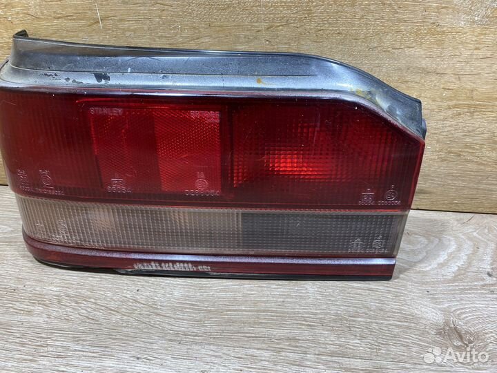 Фонарь левый Mazda 323 BF Арт. 111500