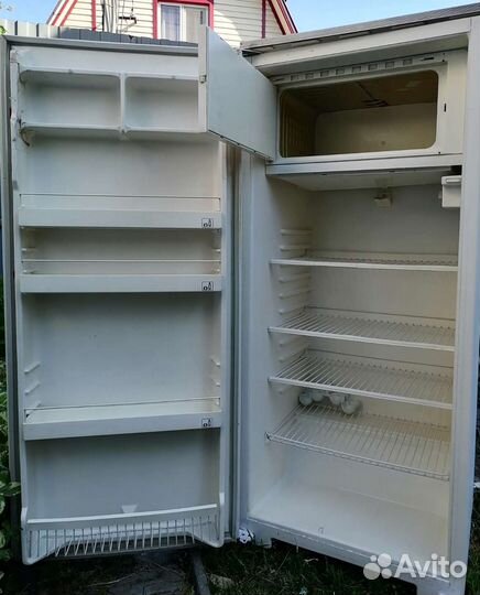 Холодильник бу Полюс-10