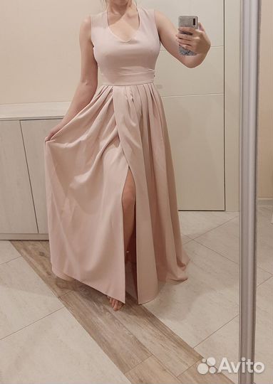Вечернее платье пудровое 42-44 размер