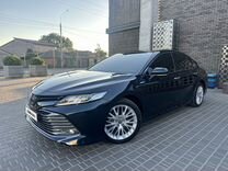 Toyota Camry 2.5 AT, 2018, 28 650 км, с пробегом, цена 3 170 000 руб.