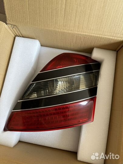 Задние фонари на mercedes 221