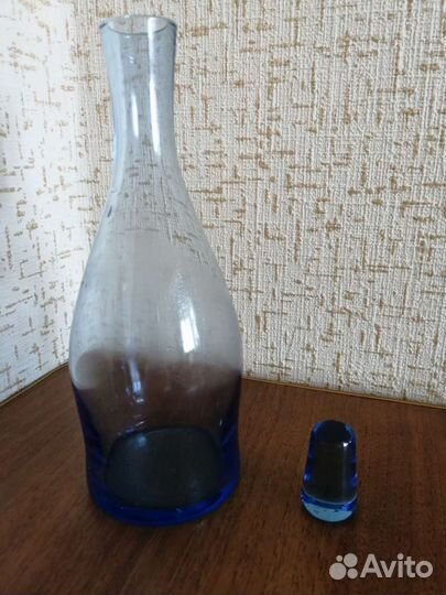 Бутылка синяя