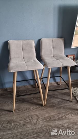 Барный стул