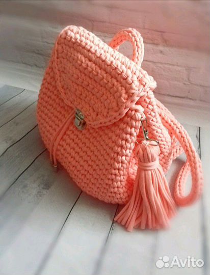 Вязаные рюкзаки и сумки из трикотажной пряжи