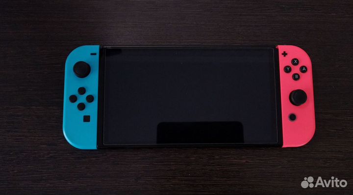 Nintendo switch oled 64GB + аксессуары