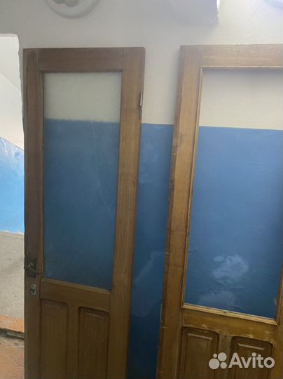 Двери межкомнатные б/у чистое дерево