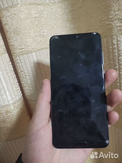 HUAWEI P20 Pro, 6/128 ГБ