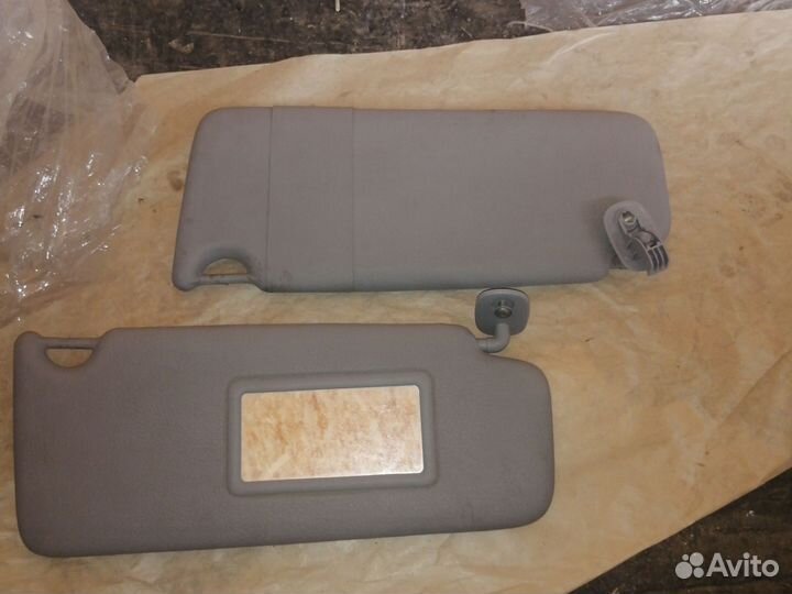 Солнцезащитный козырек Renault Clio