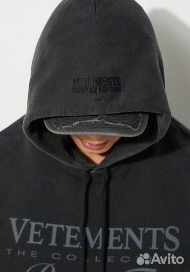 Толстовка vetements