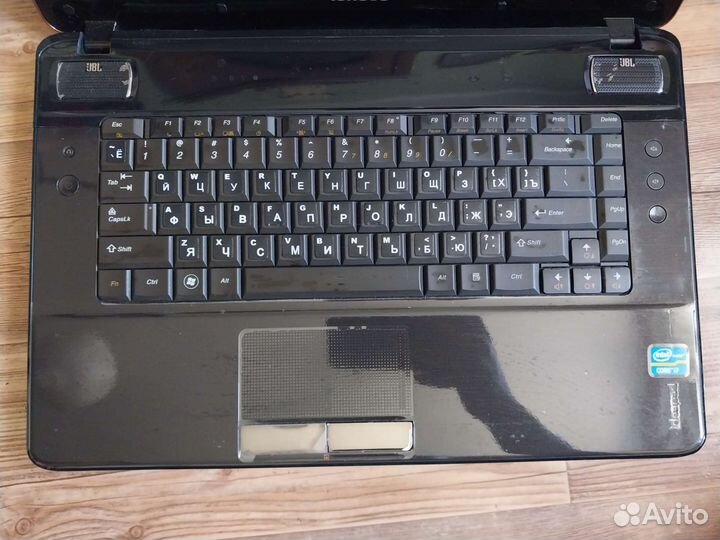 Lenovo IdeaPad Y560