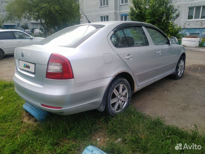 Skoda Octavia 1.8 AMT, 2009, битый, 180 000 км