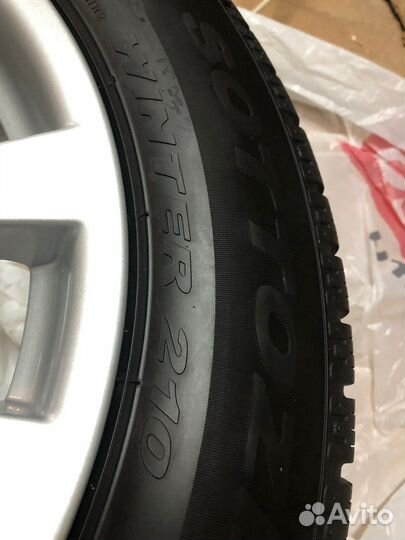 Pirelli Winter Sottozero 225/55 R17 97H