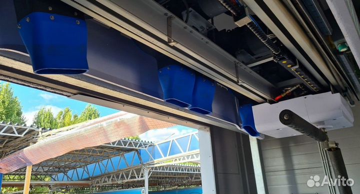 Робот автомойка