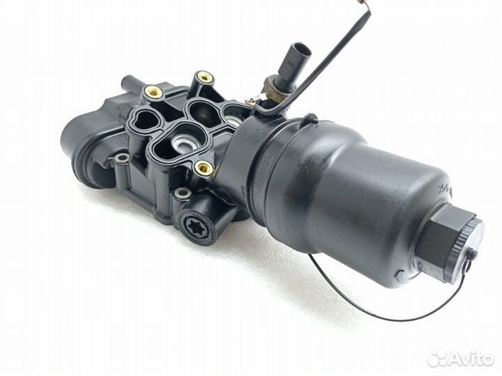 Корпус масляного фильтра Volkswagen Golf 5 2.0 FSI