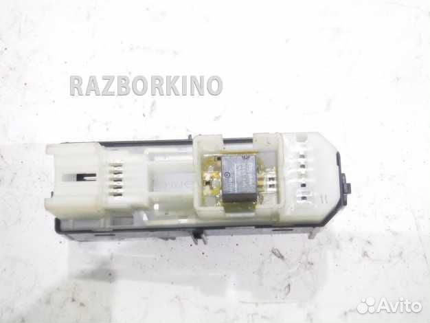 Кнопка стеклоподъемника