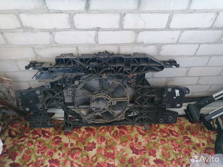 Панель передняя рено сценик