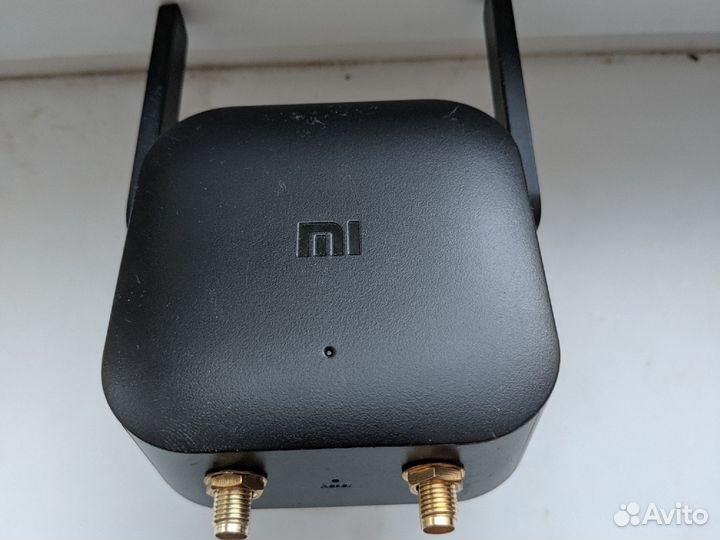 WiFi усилитель Xiaomi repeater