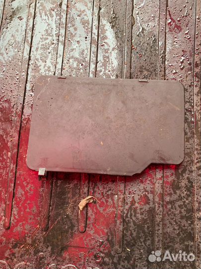 Крышка блока реле