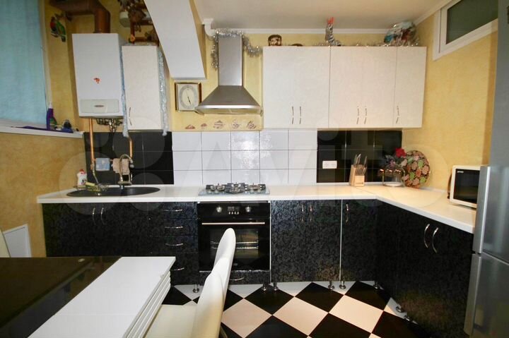 Дом 90 м² на участке 1 сот.