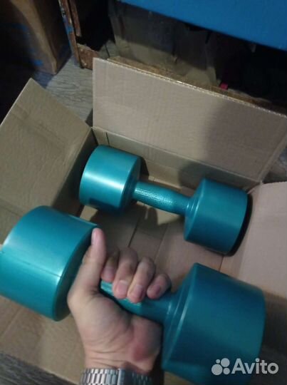 Гантели по 3 кг. новые