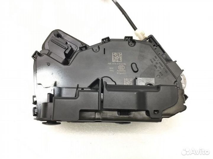 Замок двери задний правый Volkswagen Polo 6 1.6