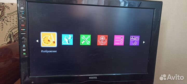 ЖК Телевизор