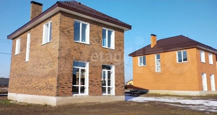 Коттедж 120 м² на участке 8,1 сот.