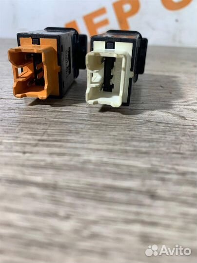 Кнопка обогрева сидений Chery-Чери Amulet (A15) 2