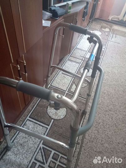 Ходунки для взрослых