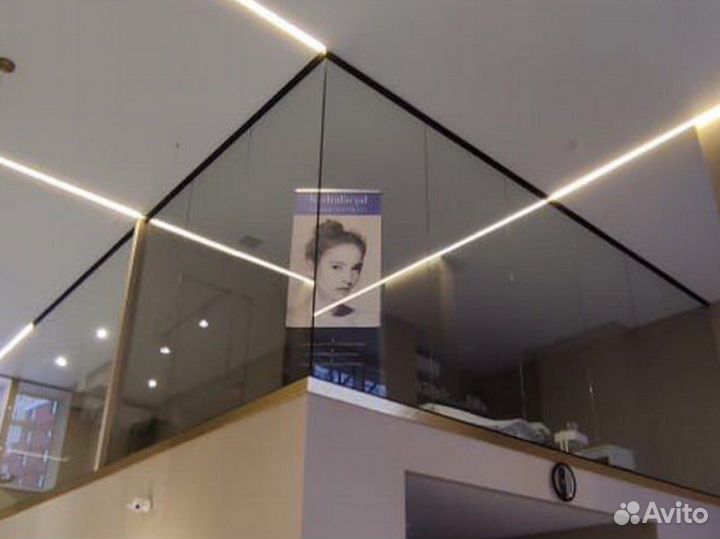 Отличные стеклянные перегородки в офис и дом