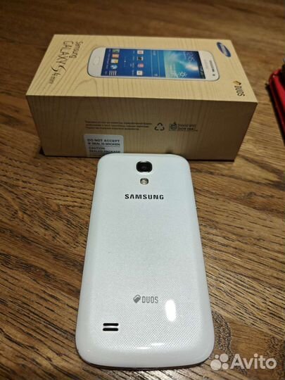 Телефон Samsung galaxy s4 mini