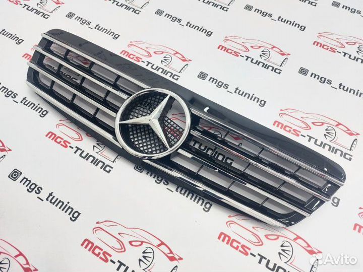 Решетка на S-Class w220 98-02г с хром полосками
