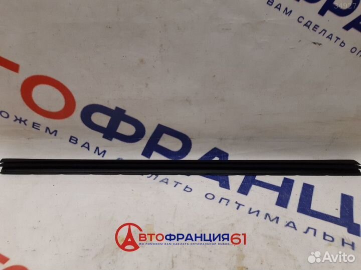 Молдинг стекла, 931273 peugeot 308, 3034844