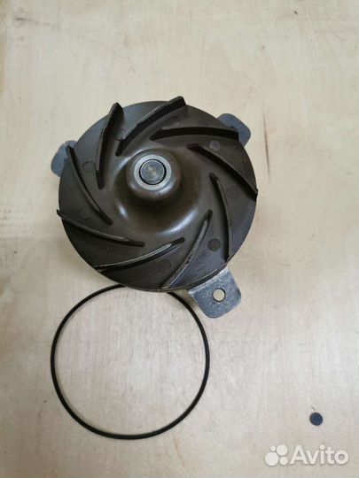 Насос водяной (помпа) Volvo FH12 (D12C)