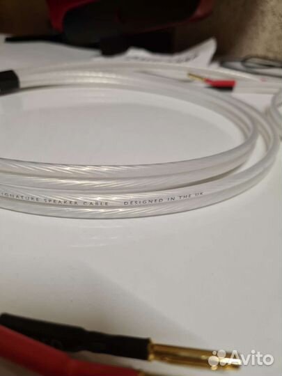 Акустический кабель QED revelation signature