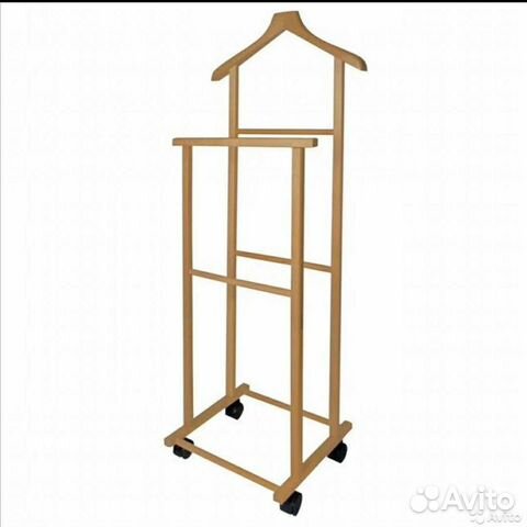 Вешалка деревянная.Новая