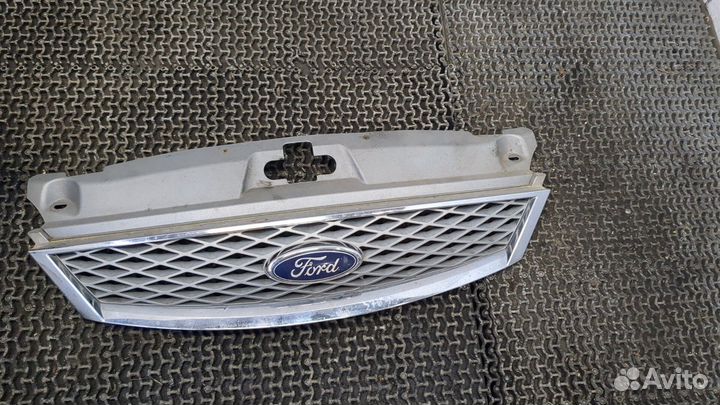 Решетка радиатора Ford Mondeo 3, 2004