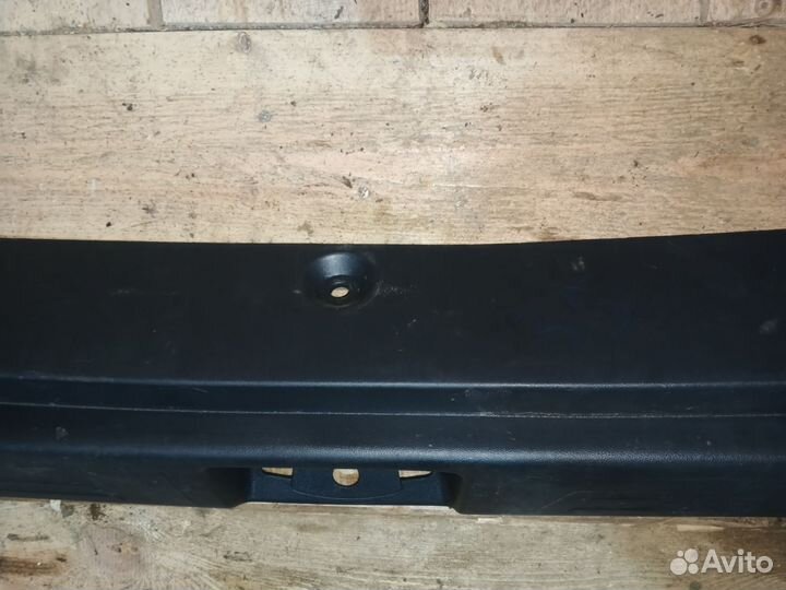 Обшивка задней панели Hyundai ix35