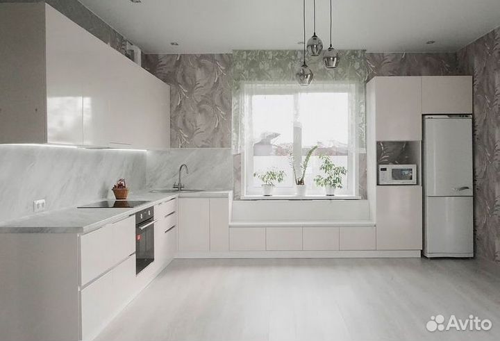 Кухня новая