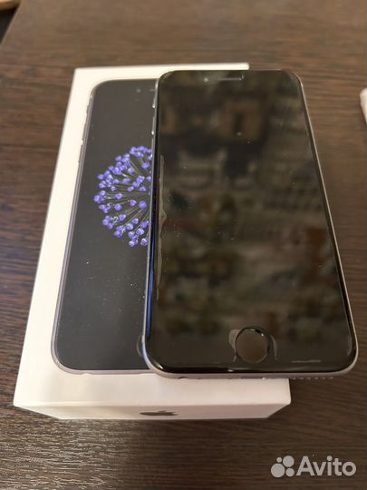 iPhone 6, 32 ГБ
