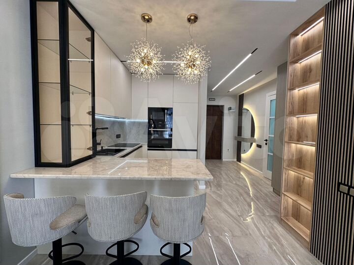 2-к. квартира, 55 м², 22/40 эт.