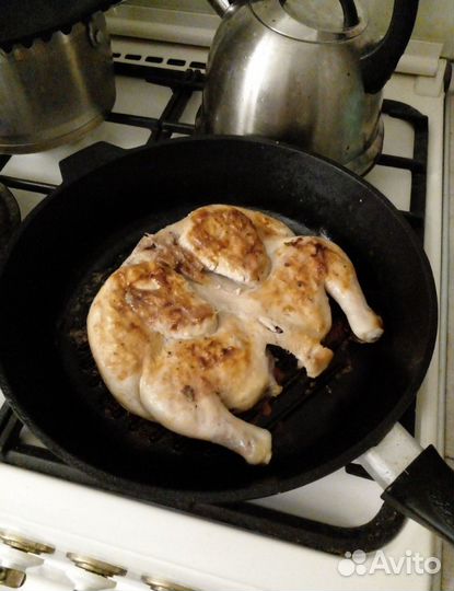 Чугунная сковорода гриль с прессом