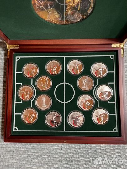 Коллекционный набор серебряных монет чм 2018