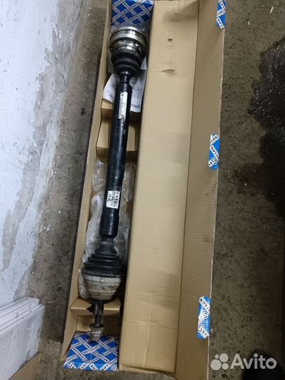 Привод правый volkswagen passat B7