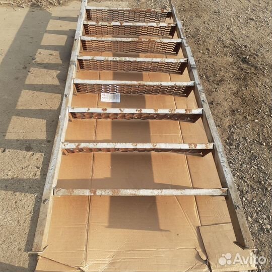 Металлическая лестница