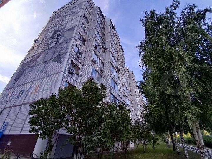 2-к. квартира, 71,5 м², 1/9 эт.