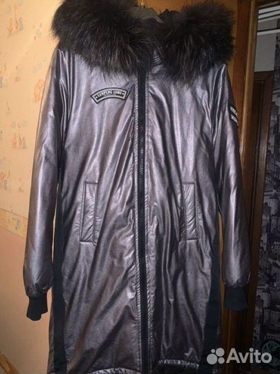 Пальто- пуховик зимний с натуральным мехом