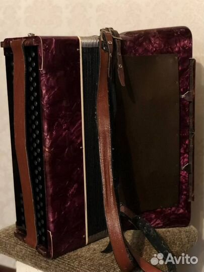 Аккордеон Красный партизан 1953г